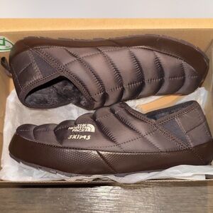 The North Face Men's Brown Quilted Slip-On Insulated Loafers